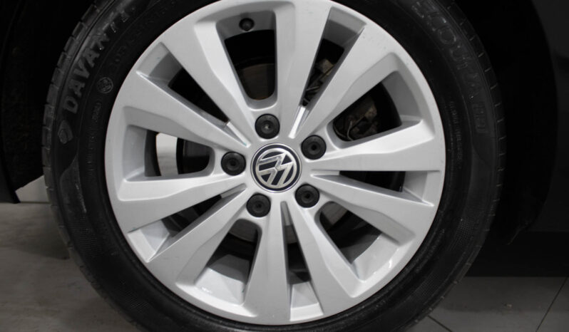 VOLSWAGEN Golf 1.6 TDI BlueMotion Confortline completo