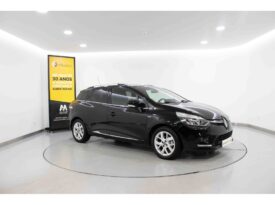 RENAULT Clio IV Sport Tourer Fase II 1.5 DCI LIMITED C/PM+PNEU