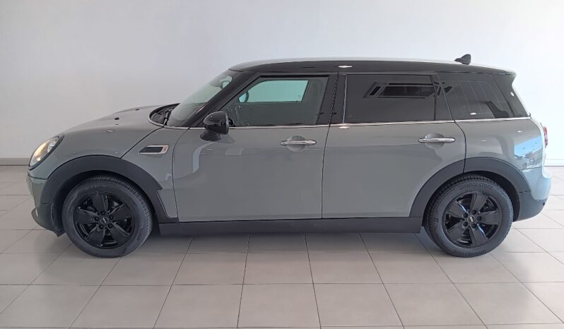 MINI Mini Clubman ONE D completo