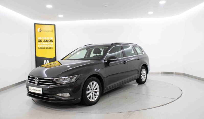 VOLKSWAGEN Passat Variant 2.0 TDI BUSINESS DSG completo