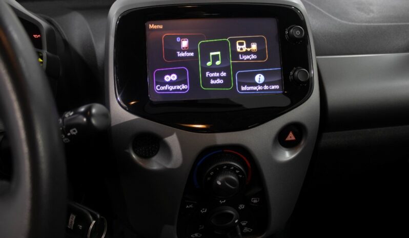TOYOTA Aygo 1.0 X-PLAY+X-TOUCH completo