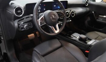 MERCEDES-BENZ Classe CLA Shooting Brake 250 E STYLE PLUS completo
