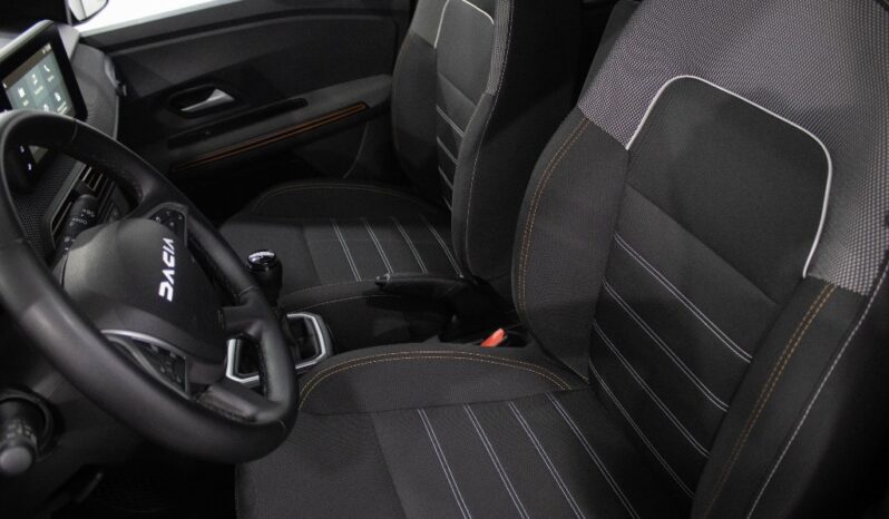 DACIA Sandero Stepway 1.0 TCE EXPRESSION completo