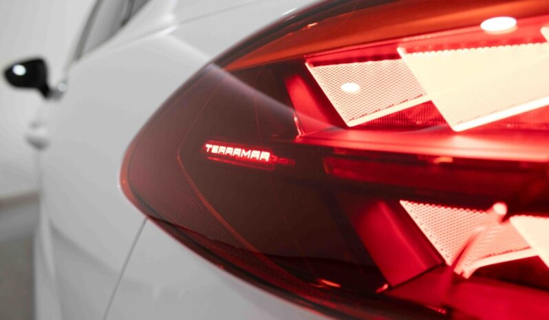 CUPRA Terramar 1.5 E-HYBRID DSG completo