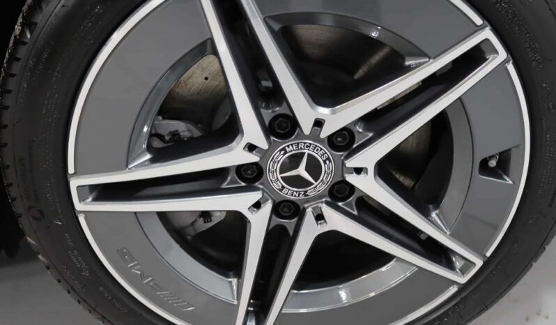 MERCEDES-BENZ Classe C Station 300 E completo