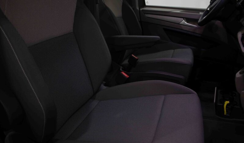 VOLKSWAGEN Multivan T7 2.0 TDI LIFE DSG completo