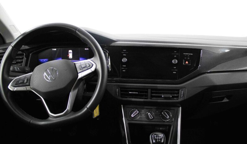 VOLKSWAGEN Polo 1.0 TSI URBAN completo