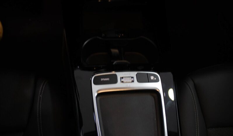 MERCEDES-BENZ Classe A 180 D completo
