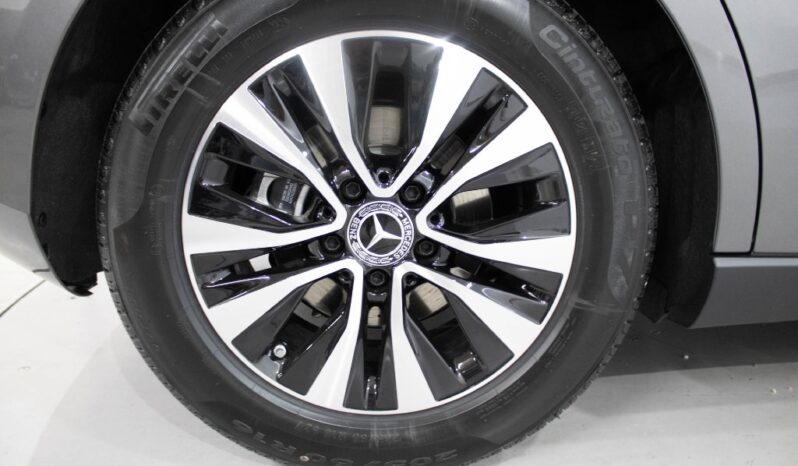 MERCEDES-BENZ Classe A 180 D completo