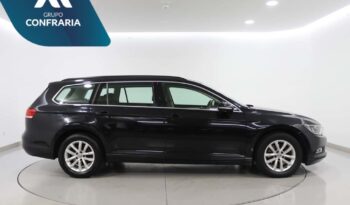 VOLKSWAGEN Passat Variant 2.0 TDI CONFORTLINE completo