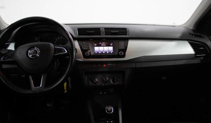 SKODA Fabia 1.2 TSI AMBITION completo