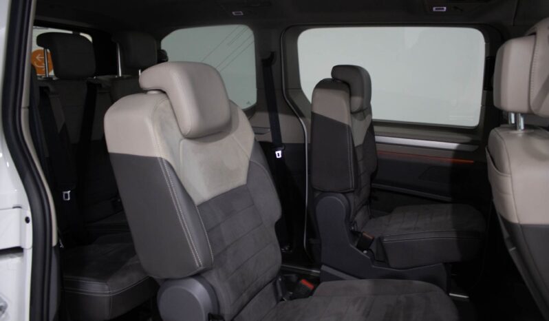 VOLKSWAGEN Multivan 2.0 TDI LIFE LONGA DSG completo