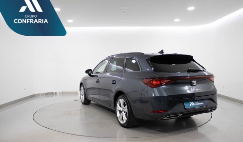 SEAT Leon Sportstourer 1.4 E-HYBRID FR DSG completo