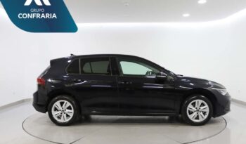 VOLKSWAGEN Golf VIII 1.0 TSI LIFE completo