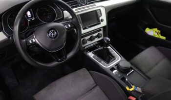 VOLKSWAGEN Passat Variant 2.0 TDI CONFORTLINE completo