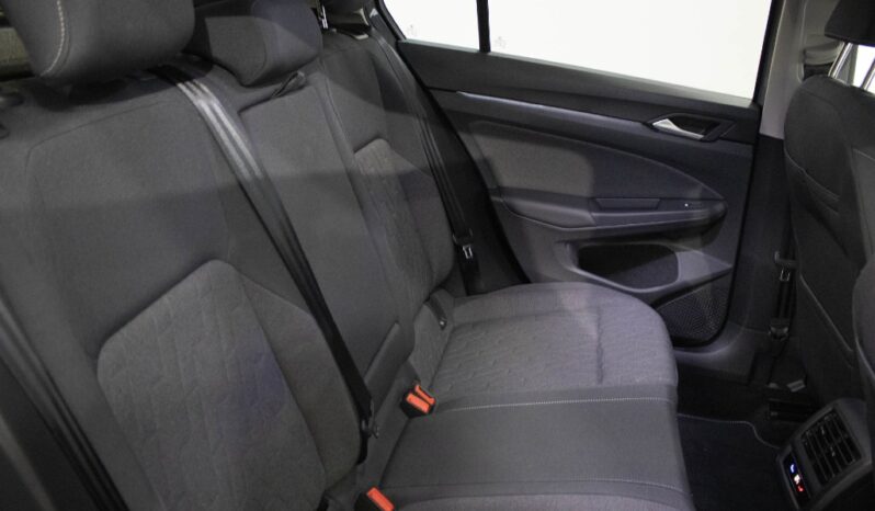 VOLKSWAGEN Golf VIII 1.5 TSI 50 ANOS completo