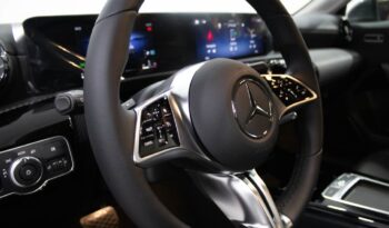 MERCEDES-BENZ Classe A 180 D completo