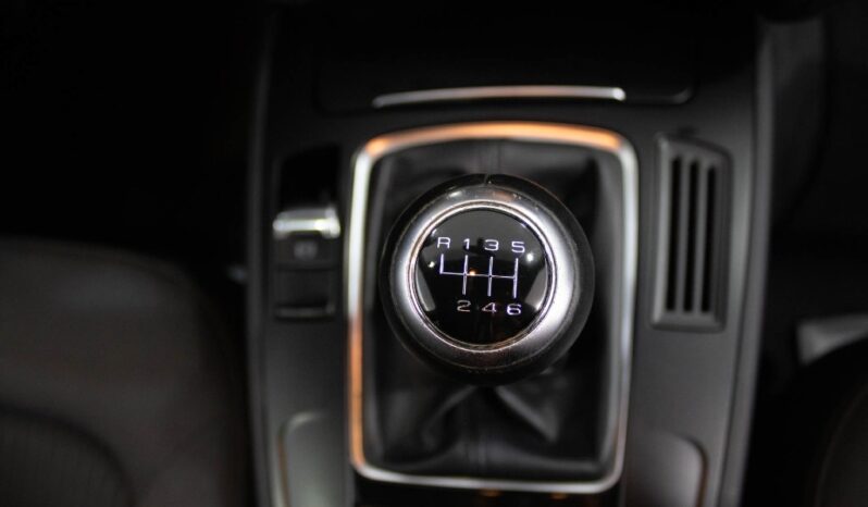 AUDI A4 Avant 2.0 TDI completo