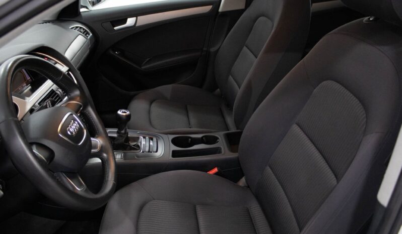 AUDI A4 Avant 2.0 TDI completo