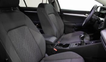VOLKSWAGEN Golf VIII 1.5 TSI 50 ANOS completo