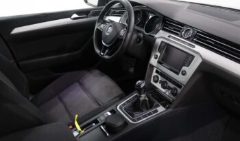 VOLKSWAGEN Passat Variant 2.0 TDI CONFORTLINE completo
