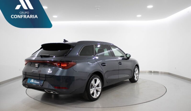 SEAT Leon Sportstourer 1.4 E-HYBRID FR DSG completo