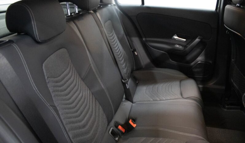 MERCEDES-BENZ Classe A 180 D completo