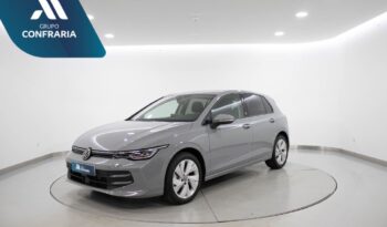 VOLKSWAGEN Golf VIII 1.5 TSI 50 ANOS completo