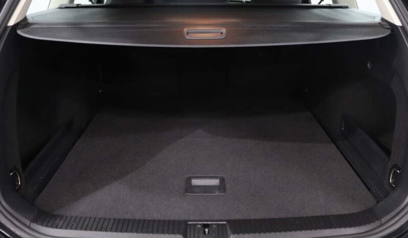 VOLKSWAGEN Passat Variant 2.0 TDI CONFORTLINE completo