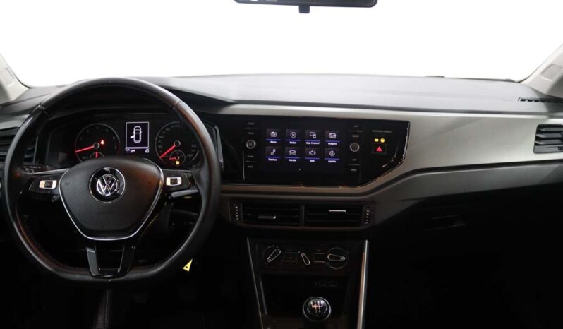 VOLKSWAGEN Polo 1.0 CONFORTLINE completo
