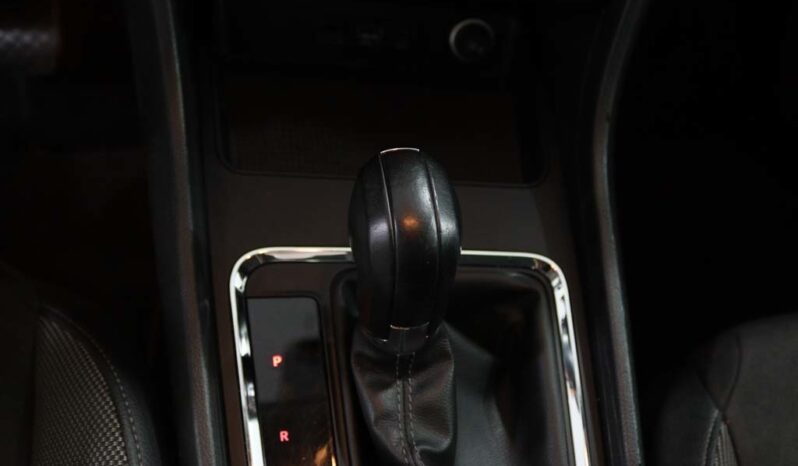 SEAT Ateca 1.6 TDI STYLE DSG completo