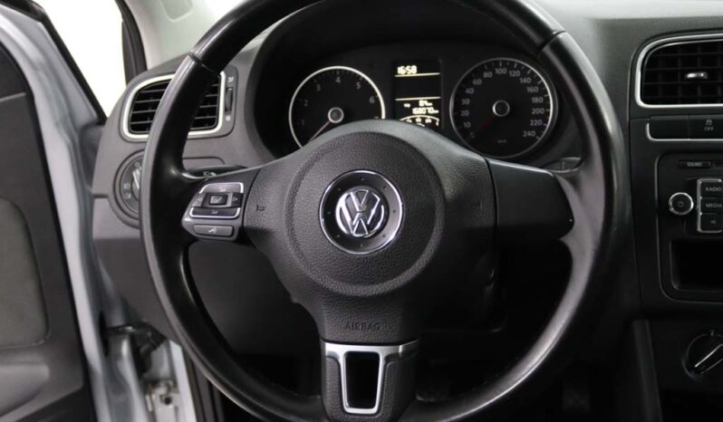 VOLKSWAGEN Polo 1.2 STREET completo