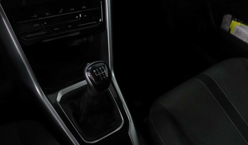 VOLKSWAGEN T-Roc 1.0 TSI completo