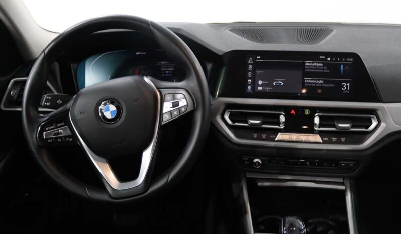 BMW Serie 330 E CORPORATE EDITION AUTO completo