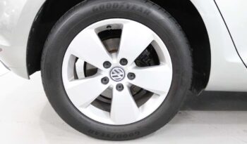 VOLKSWAGEN Golf VII 1.6 TDI TRENDLINE completo