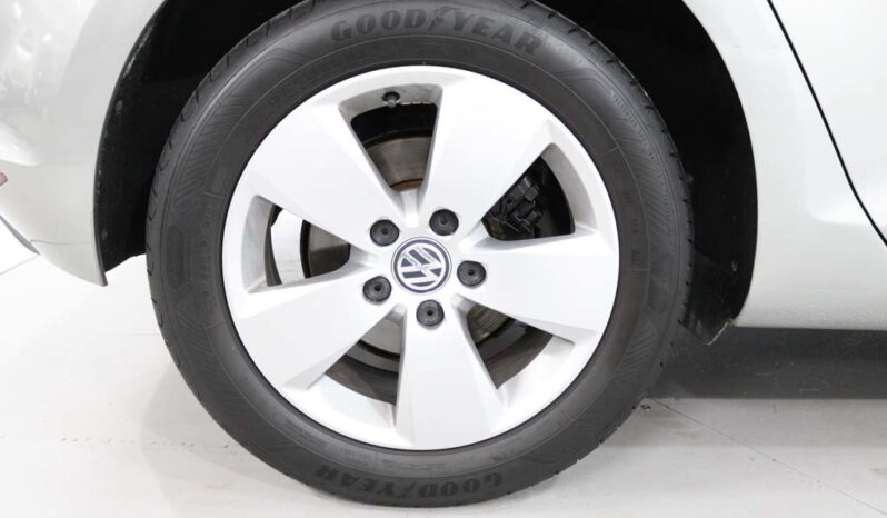 VOLKSWAGEN Golf VII 1.6 TDI TRENDLINE completo
