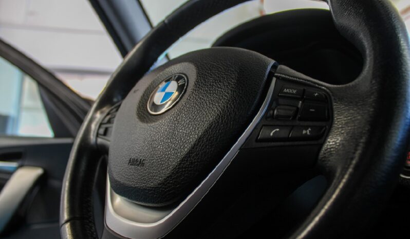 BMW Serie LCI 116 D EDYNAMICS ADVANTAGE completo