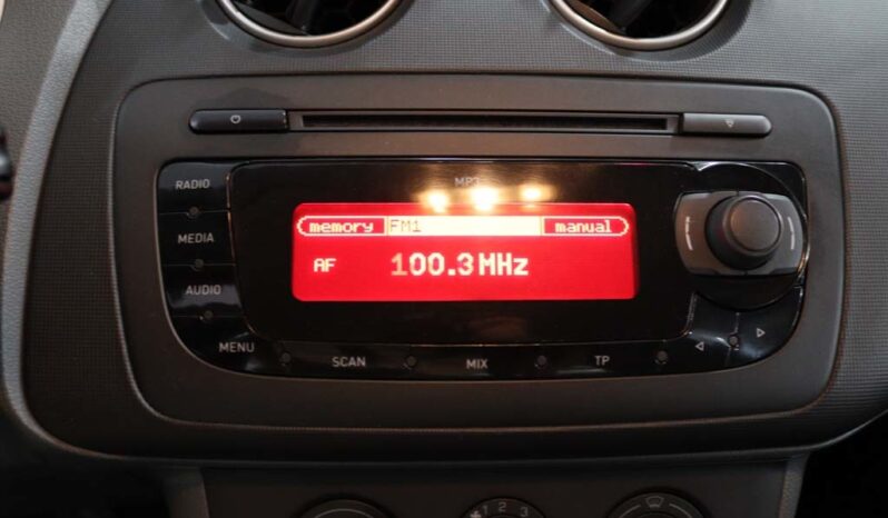 SEAT Ibiza 1.4 TDI STYLANCE DPF completo