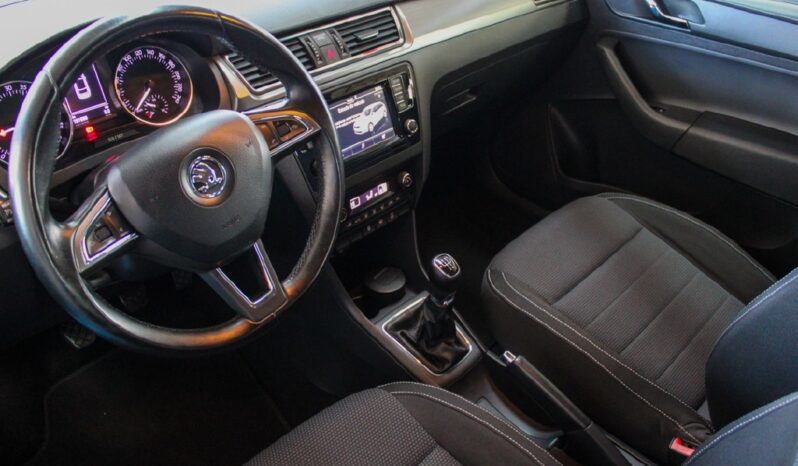 SKODA Rapid Spaceback 1.4 TDI STYLE completo
