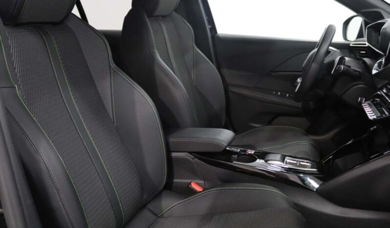 PEUGEOT 208 1.2 HYBRID GT E-DCS6 completo