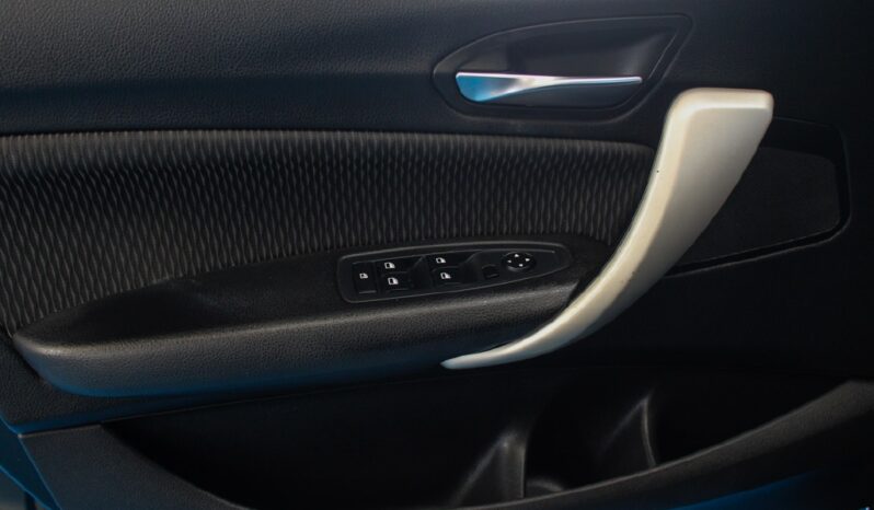 BMW Serie LCI 116 D EDYNAMICS ADVANTAGE completo