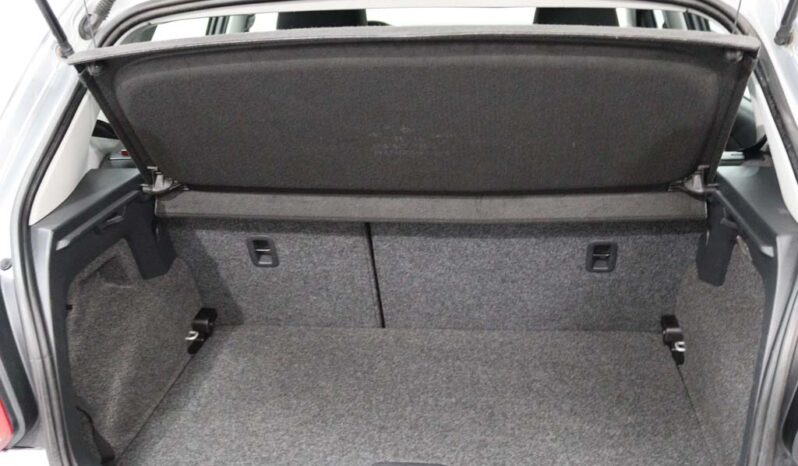 VOLKSWAGEN Polo 1.2 STREET completo