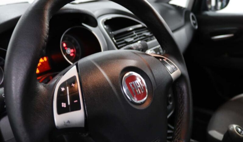 FIAT Punto 1.3 M-JET EASY S&S completo