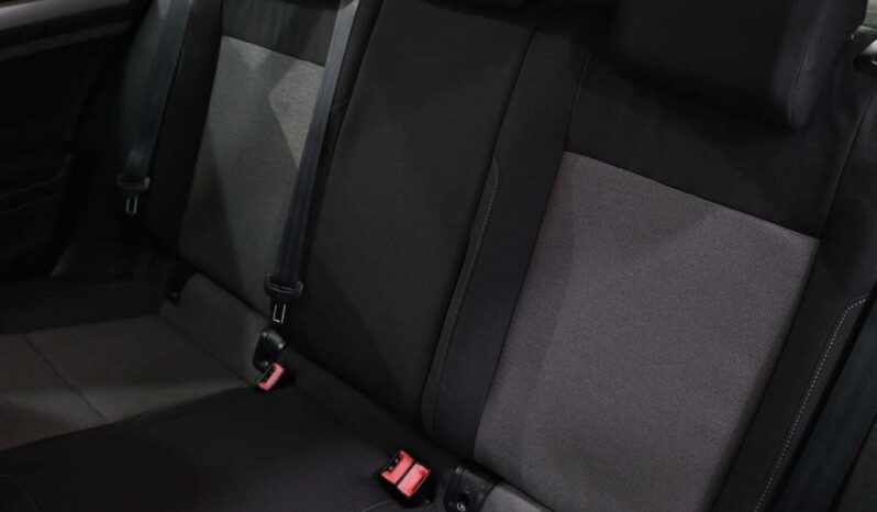 VOLKSWAGEN Golf VII 1.6 TDI TRENDLINE completo