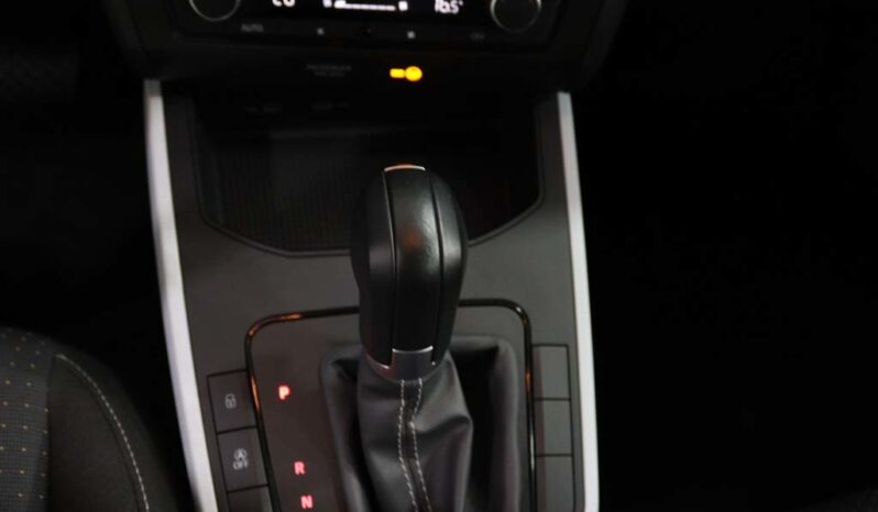 SEAT Arona 1.0 TSI STYLE DSG completo