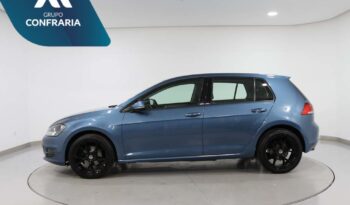 VOLKSWAGEN Golf VII 1.6 TDI CONFORTLINE completo