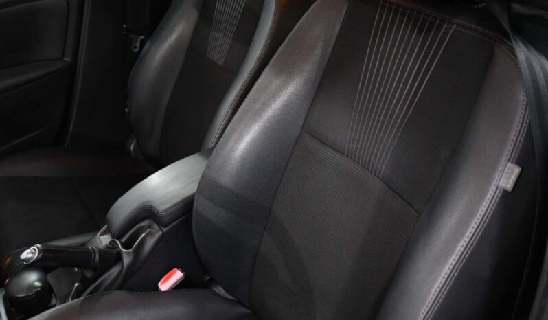RENAULT Mégane III Sport Tourer 1.5 DCI DYNAMIQUE S completo