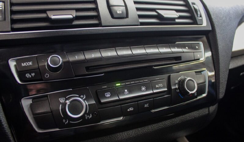 BMW Serie LCI 116 D EDYNAMICS ADVANTAGE completo