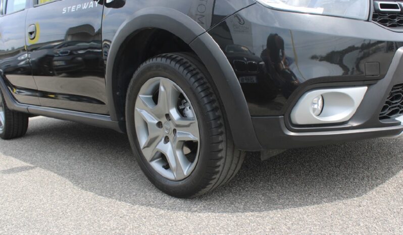 DACIA Sandero 0.9 TCE STEPWAY completo