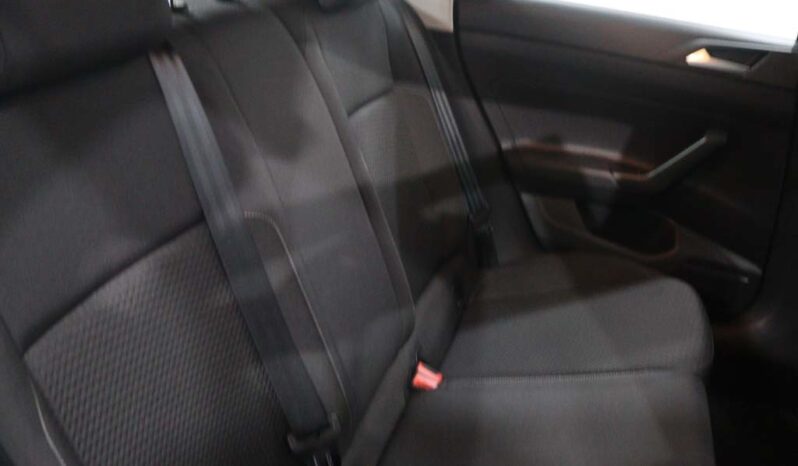 VOLKSWAGEN Polo 1.0 CONFORTLINE completo